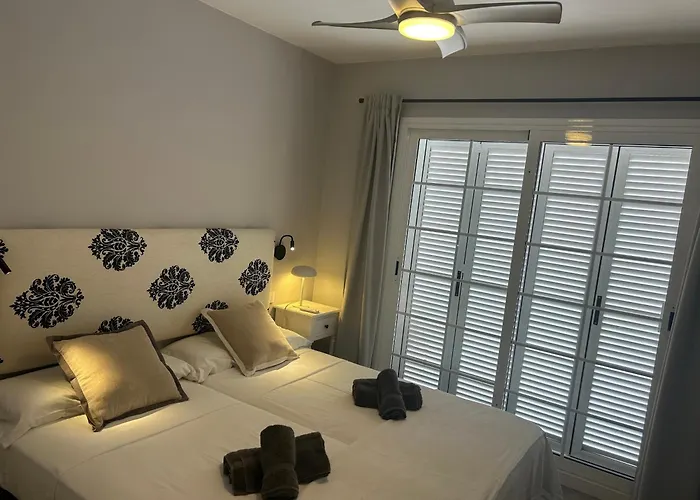 Playa Del Duque-Amazing Views 2 Bedroom
